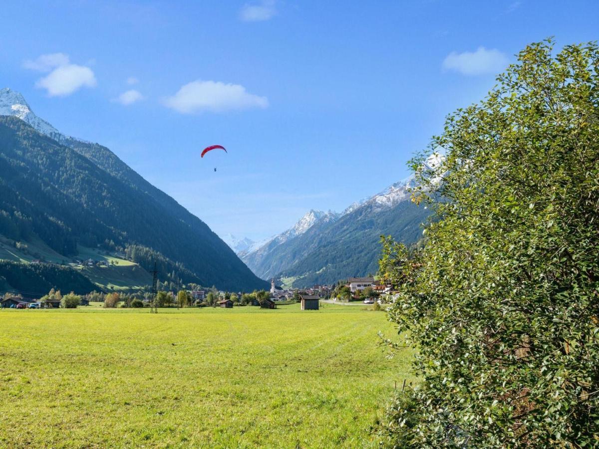 Apartment In Stubai Valley With Balcony Neustift im Stubaital Eksteriør bilde